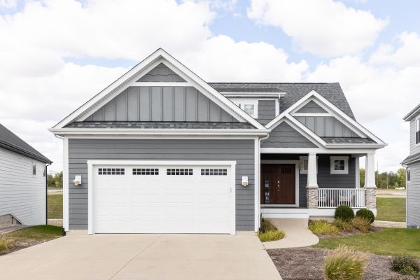 Cost of Fiber Siding Installation in Cedar Falls