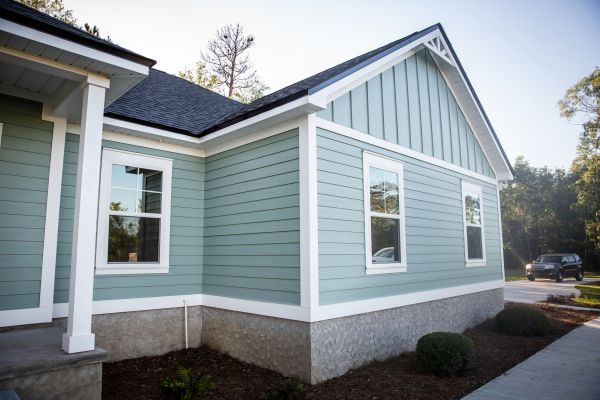 Cost of Board Siding Repair in Cedar Falls